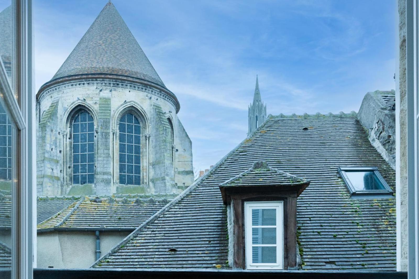 Appartement Au Coeur De Senlis Senlis  Exterior foto